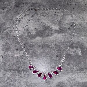 Windsor Silver/Pink Elegant Necklace 19 Inches